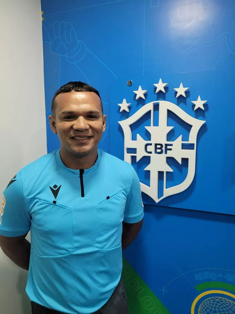 Após perda da filha, árbitro de Rondônia comanda partida do Brasileiro da Série B